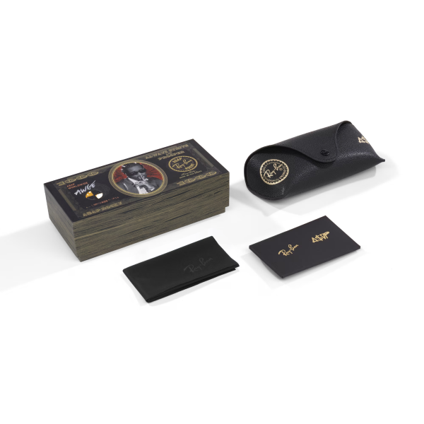 RB 0840S 6826J5 51 Ray-Ban MEGA WAYFARER BLACKED OUT Koleksiyonu Güneş Gözlüğü