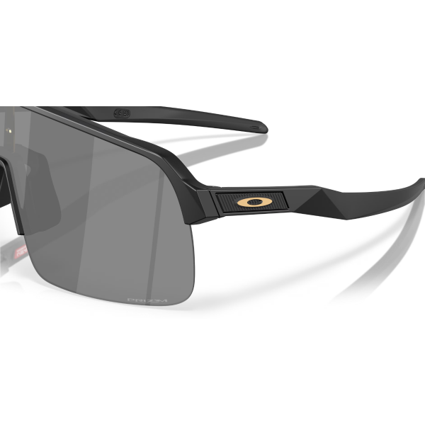 OO 9463 946374 39 Oakley SUTRO LITE Güneş Gözlüğü