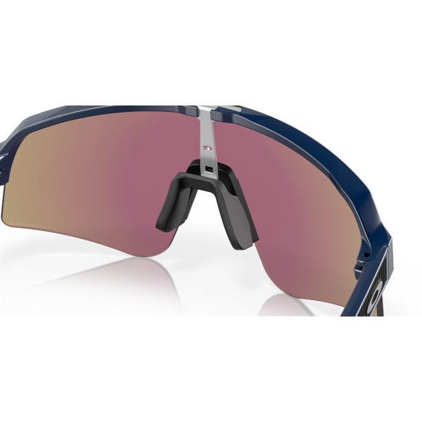 OO 9465 946505 39 Oakley SUTRO LITE SWEEP Güneş Gözlüğü