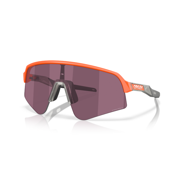 OO 9465 946530 39 Oakley SUTRO LITE SWEEP Güneş Gözlüğü