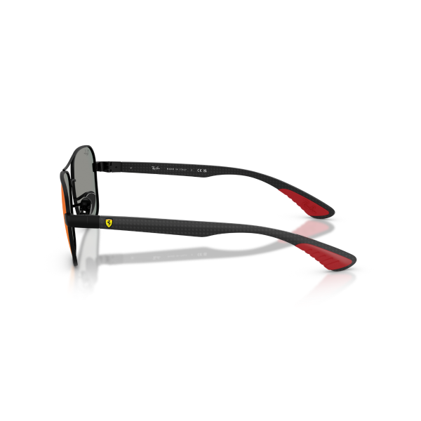 RB 8336M F1186P 58  Ray-Ban Scuderia Ferrari Güneş Gözlüğü