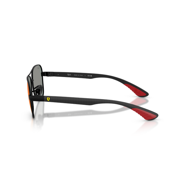 RB 8336M F1186P 58  Ray-Ban Scuderia Ferrari Güneş Gözlüğü