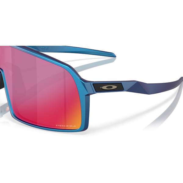 OO 9406 9406C1 37 Oakley SUTRO Güneş Gözlüğü