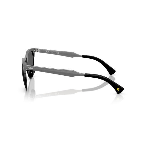 RB 3807M F108K8 51 Ray-Ban Scuderia Ferrari Polarize Güneş Gözlüğü