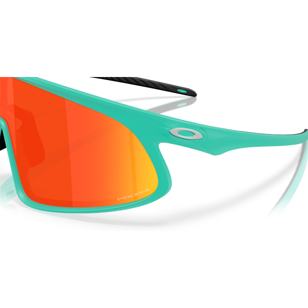 OO 9484D 948405 49 Oakley RSLV Güneş Gözlüğü