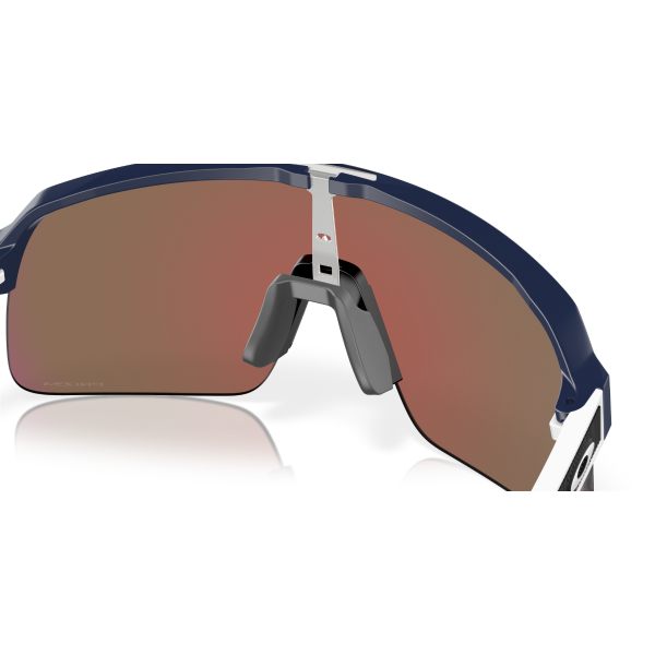 OO 9463 946363 39 Oakley SUTRO LITE Güneş Gözlüğü