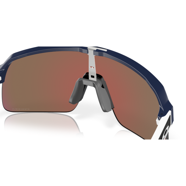 OO 9463 946363 39 Oakley SUTRO LITE Güneş Gözlüğü