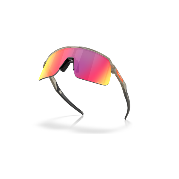 OO 9463 946368 39 Oakley SUTRO LITE Güneş Gözlüğü