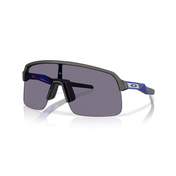 OO 9463 946369 39 Oakley SUTRO LITE Güneş Gözlüğü