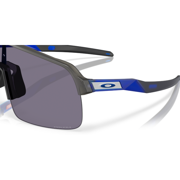 OO 9463 946369 39 Oakley SUTRO LITE Güneş Gözlüğü