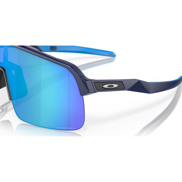 OO 9463 946306 39 Oakley SUTRO LITE Güneş Gözlüğü