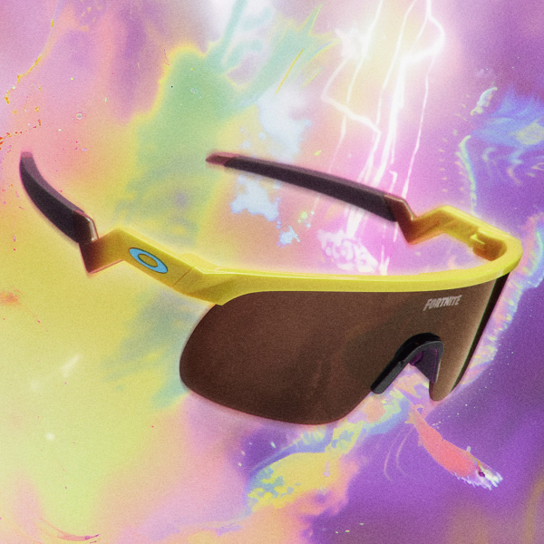 OJ 9010 901028 23 Oakley X Fortnite™ Peely Resistor Genç Güneş ( Youth Fit ) Gözlüğü