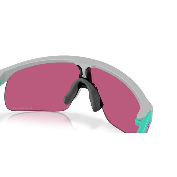 OJ 9010 901026 23 Oakley RESISTOR Genç ( Youth Fit ) Güneş Gözlüğü