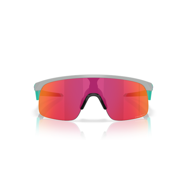 OJ 9010 901026 23 Oakley RESISTOR Genç ( Youth Fit ) Güneş Gözlüğü