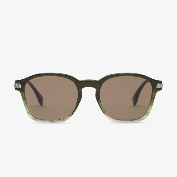 FE 40166I Essential 01A Fendi Güneş Gözlüğü