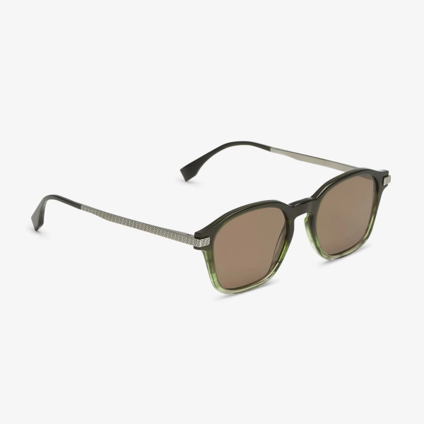 FE 40166I Essential 01A Fendi Güneş Gözlüğü