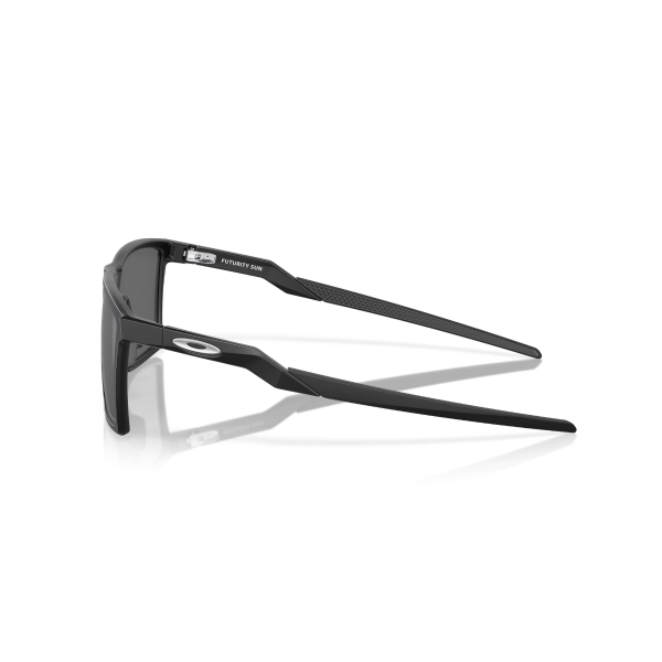 OO 9482 948201 57 Oakley FUTURITY SUN Polarize Güneş Gözlüğü